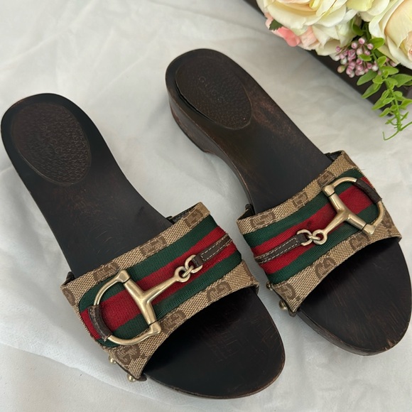 Authentic Gucci clogs - Picture 1 of 12